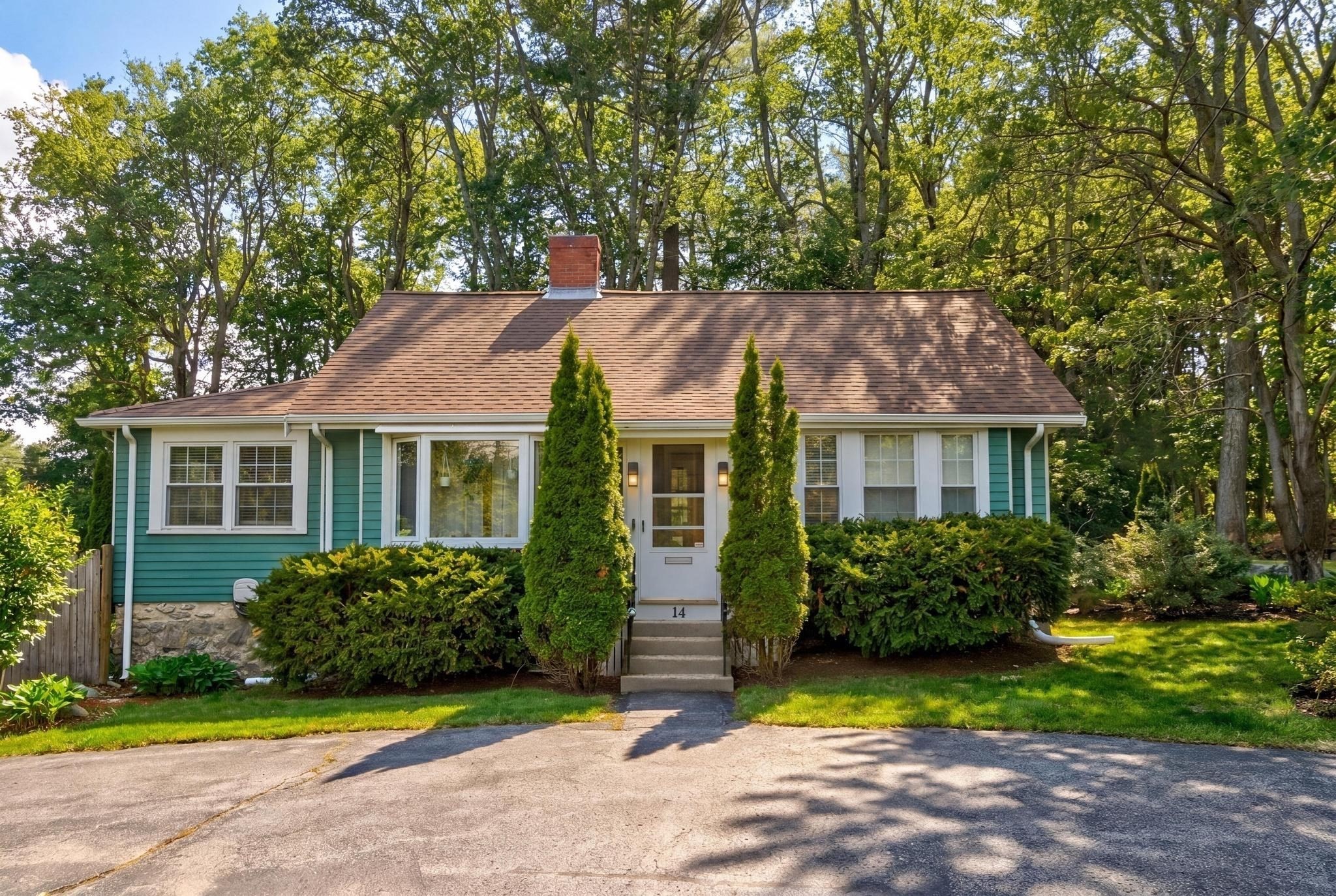14 Francis Wyman Rd, Burlington, MA 01803