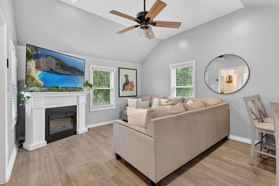 29 Bacheller St, Lynn, MA Image 4
