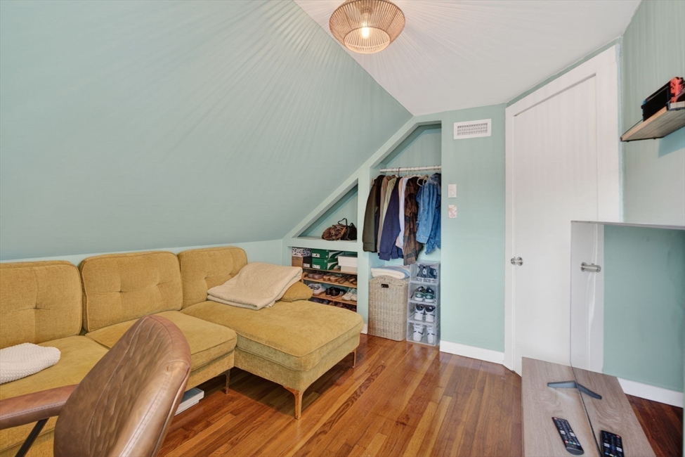 29 Bacheller St, Lynn, MA Image 31