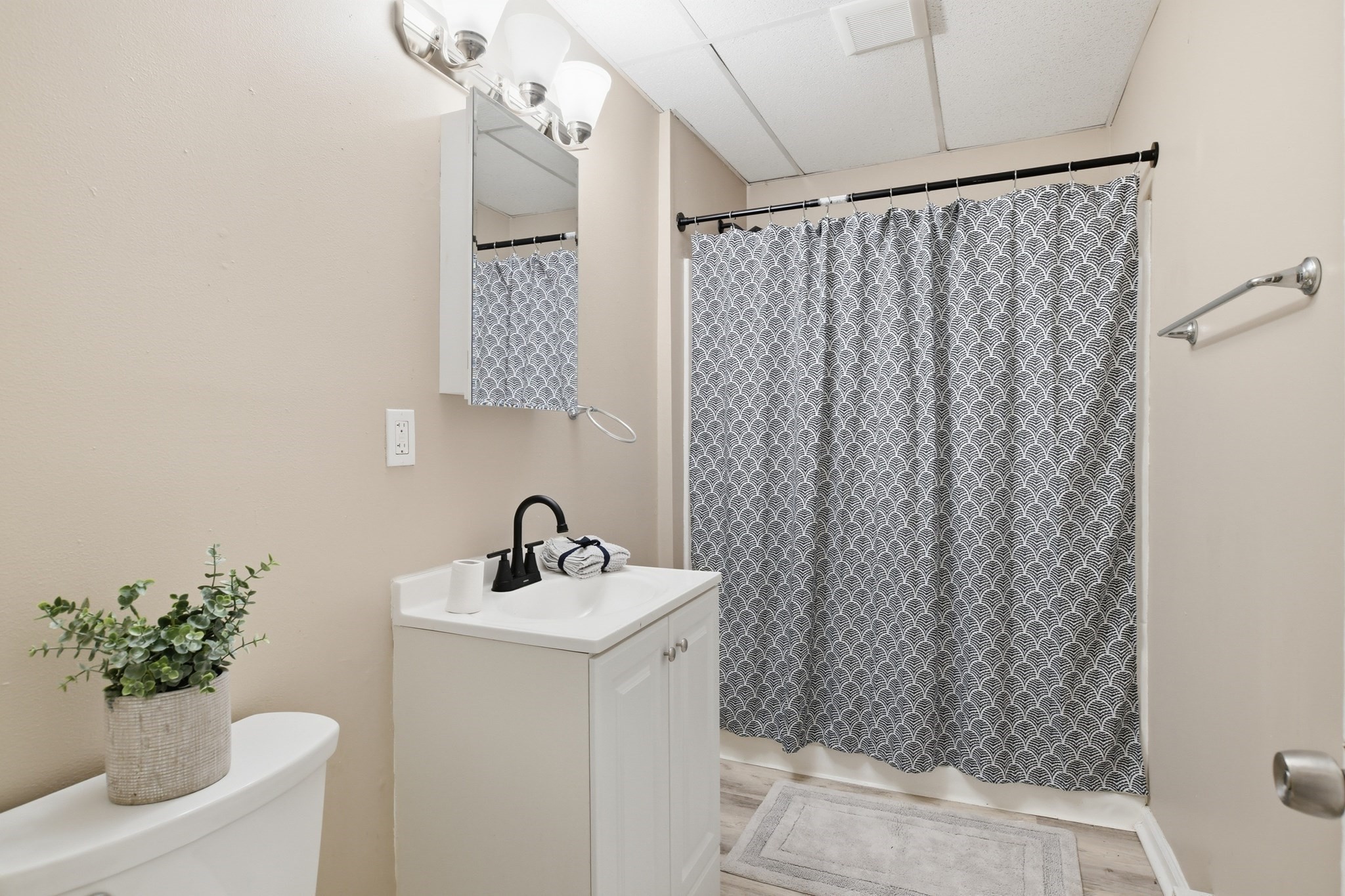 57 Pomona St, Springfield, MA 01108 - Image 7