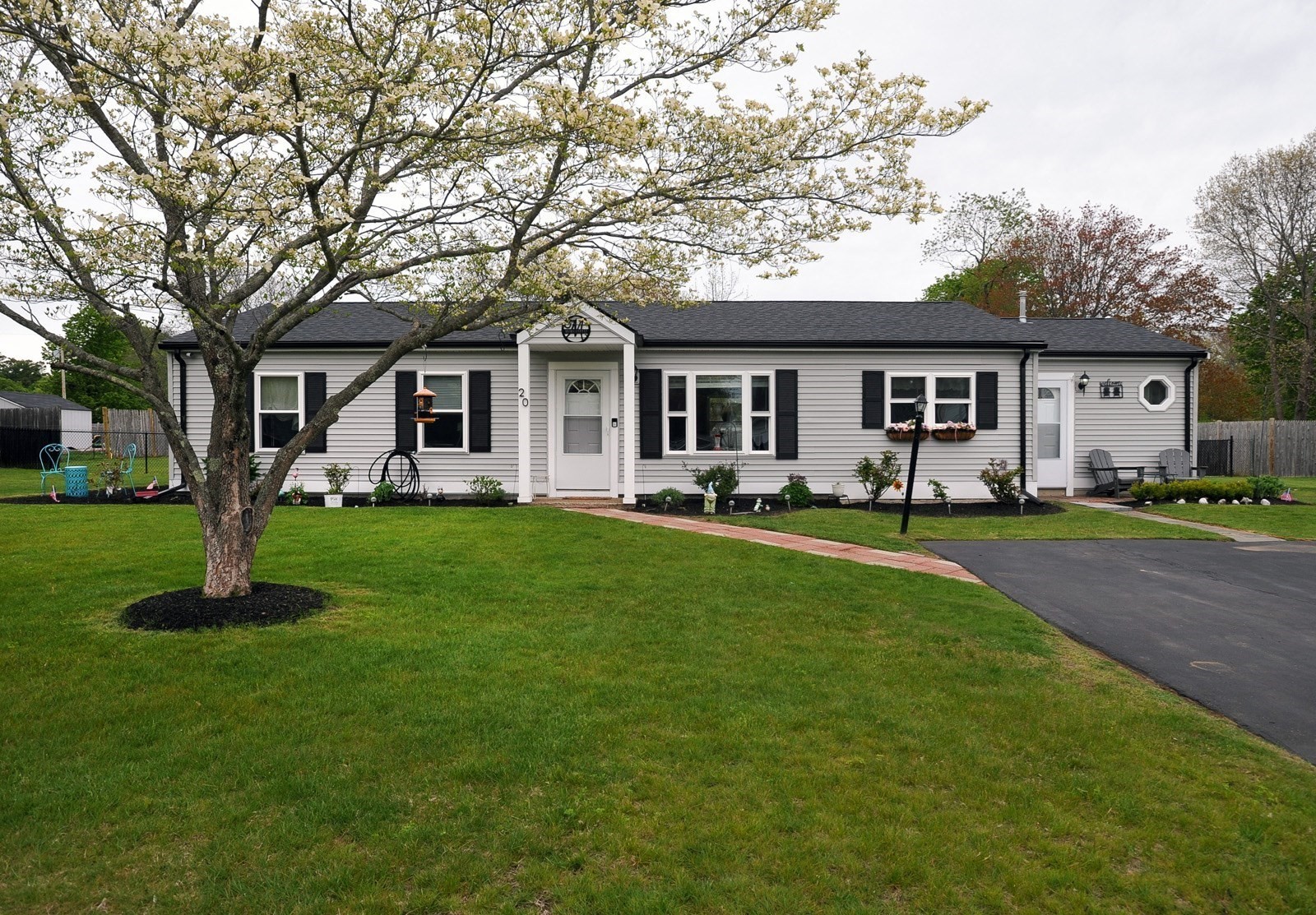 20 Jackson Rd, Hanover, MA 02339