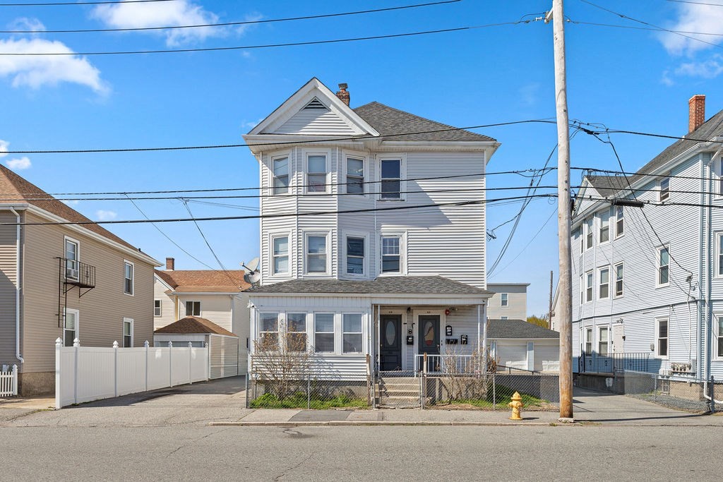 82 Webster St, Pawtucket, RI 02861