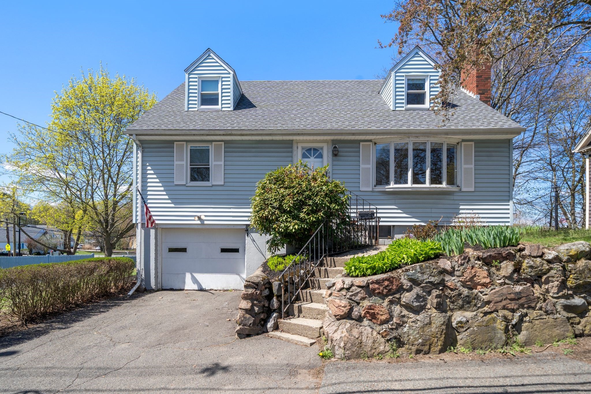 4 Spring Court, Woburn, MA 01801
