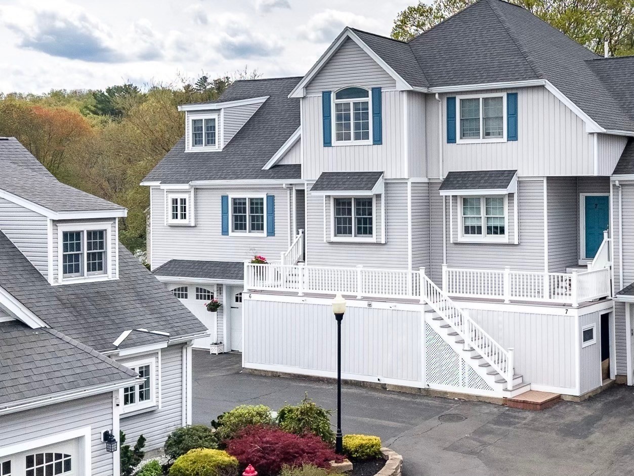 597 Main St Unit B6, Stoneham, MA 02180