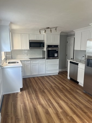 10 Starbird, Apt 10