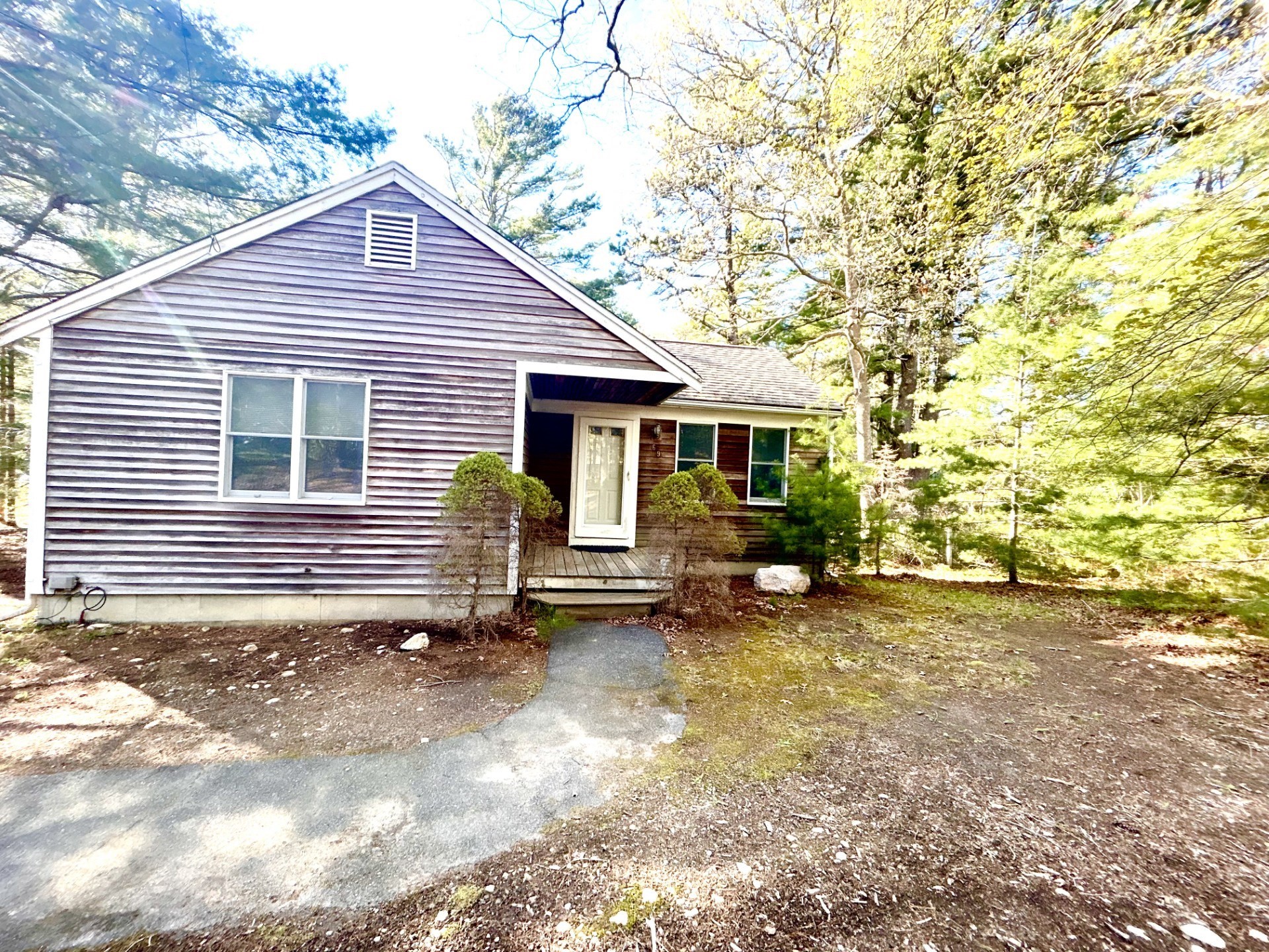 69 Happy  Hollow Rd, Falmouth, MA 02536