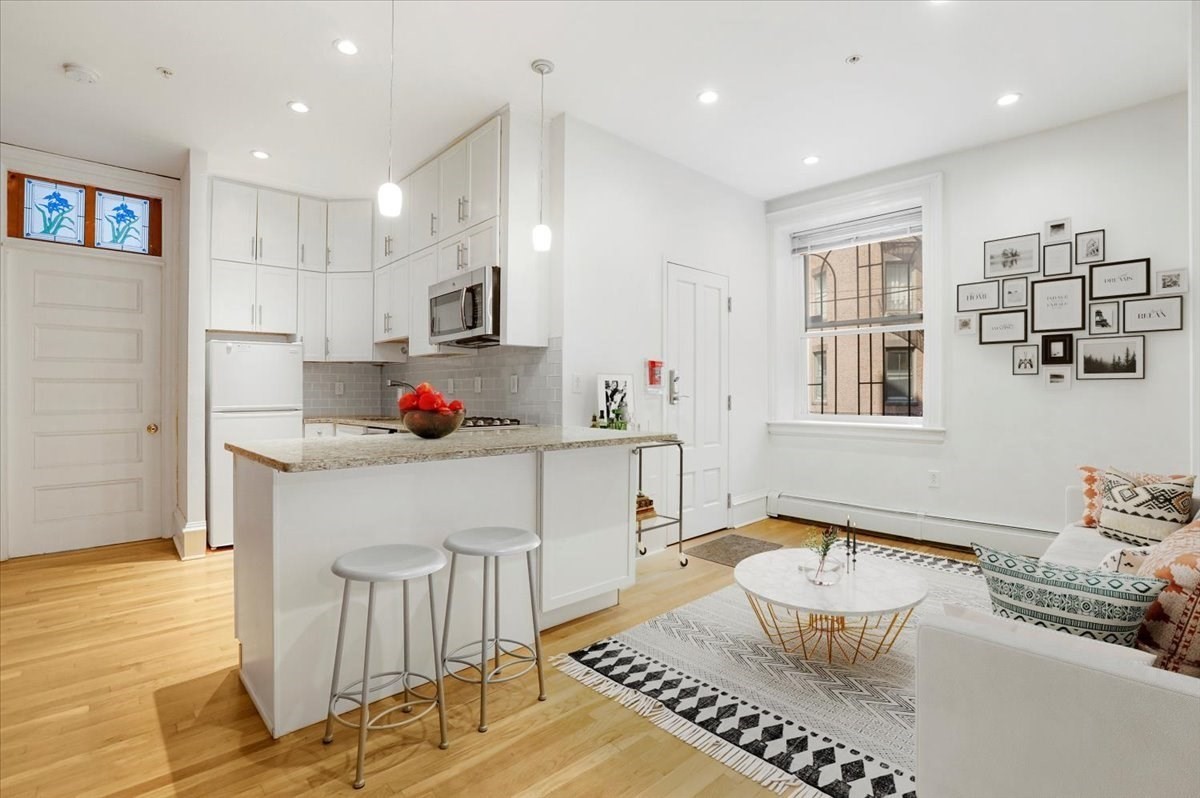 31 Massachusetts Ave Unit 1-2, Back Bay, Boston, MA 02115