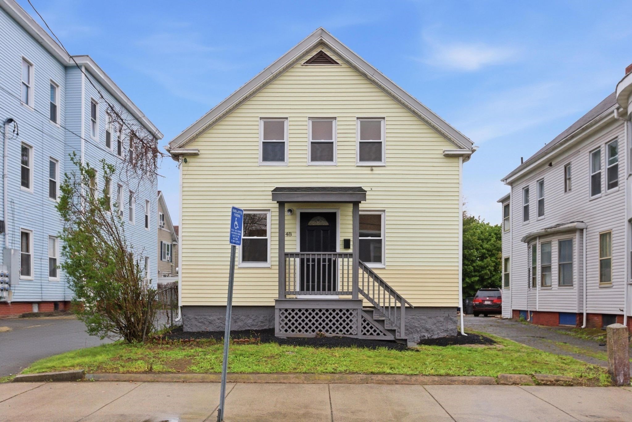 48 Vine St, Lynn, MA 01905