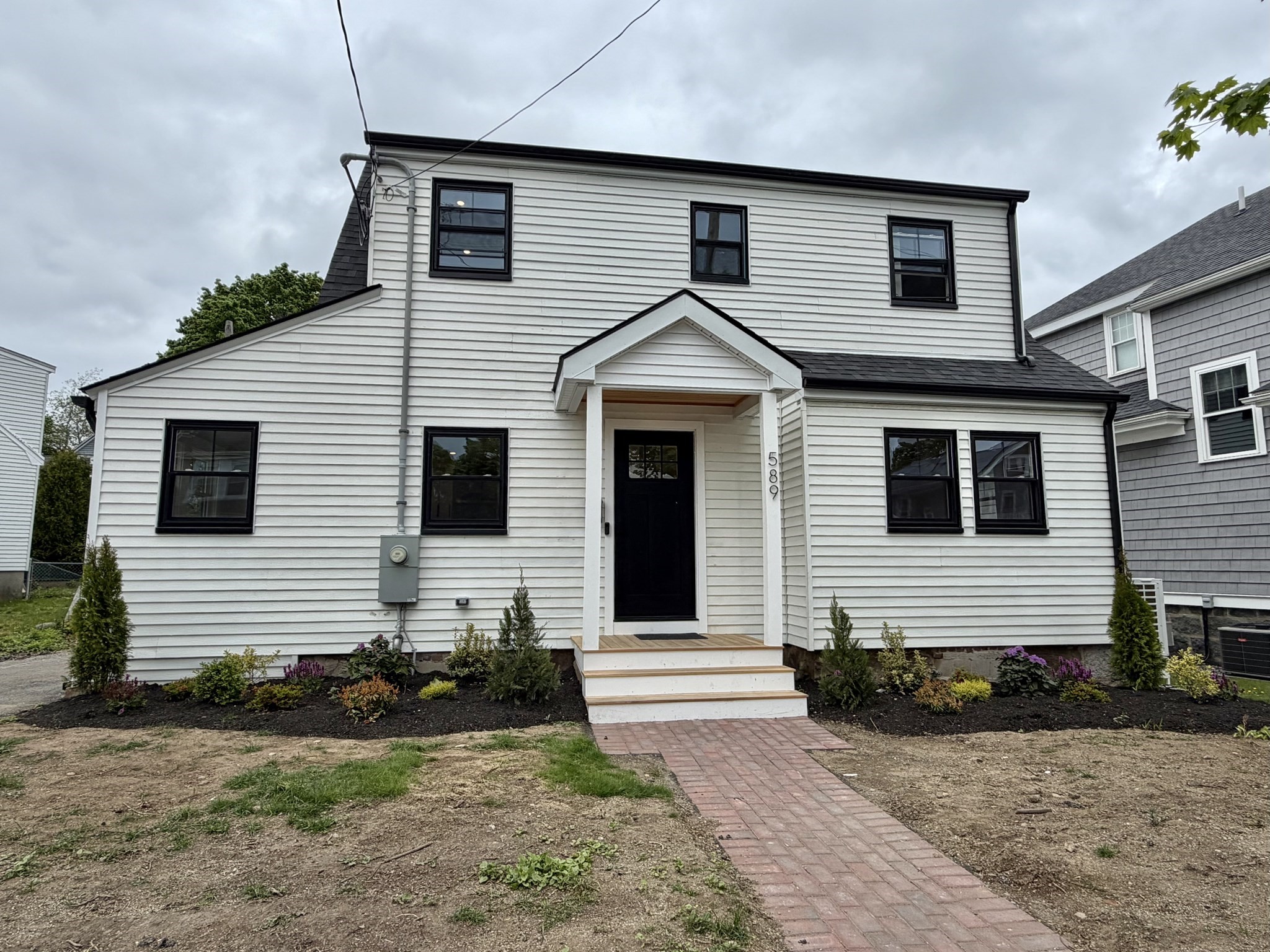 589 Weld St, West Roxbury, Boston, MA 02132