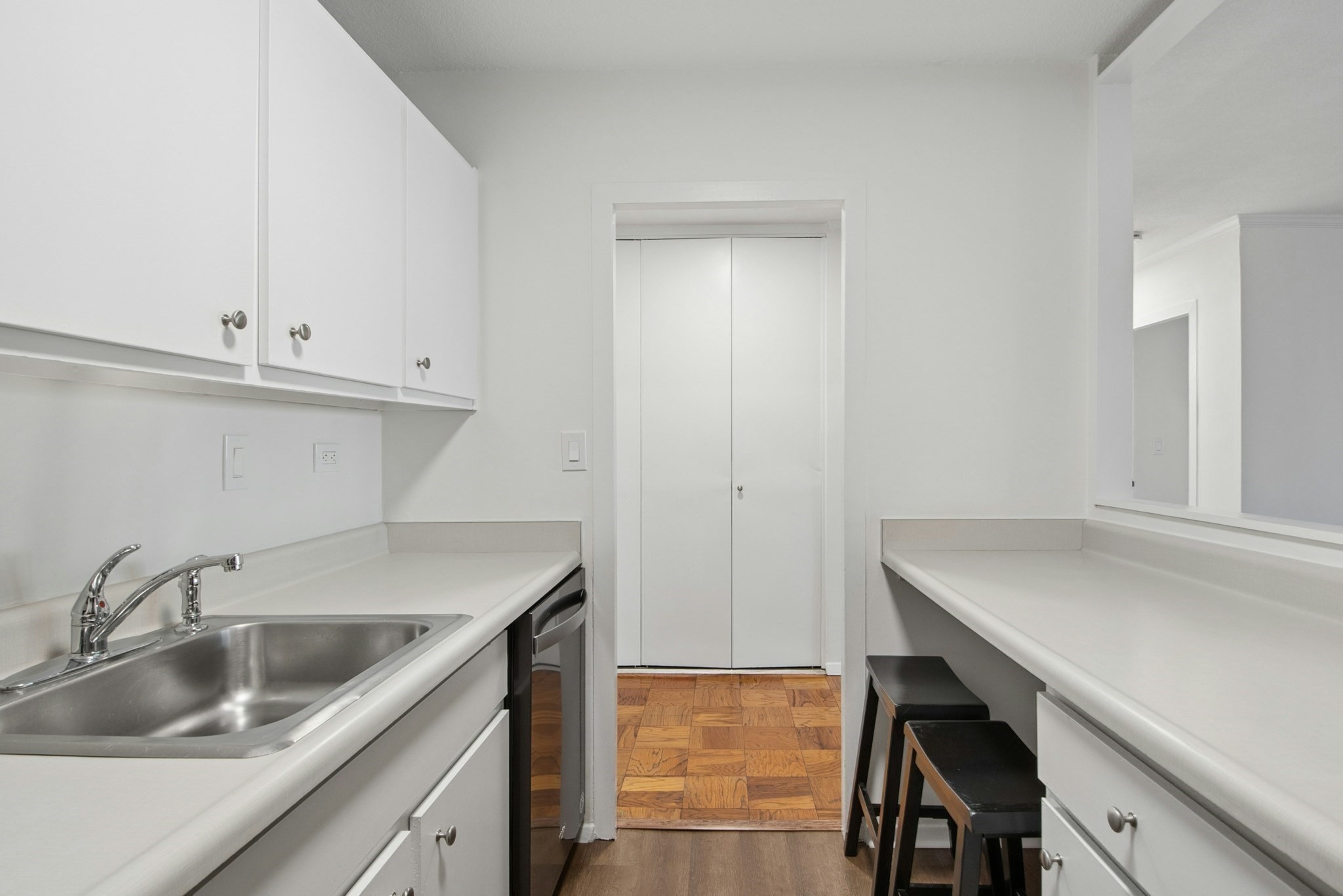 9 Hawthorne Pl Unit 4A, West End, Boston, MA 02114 - Image 11
