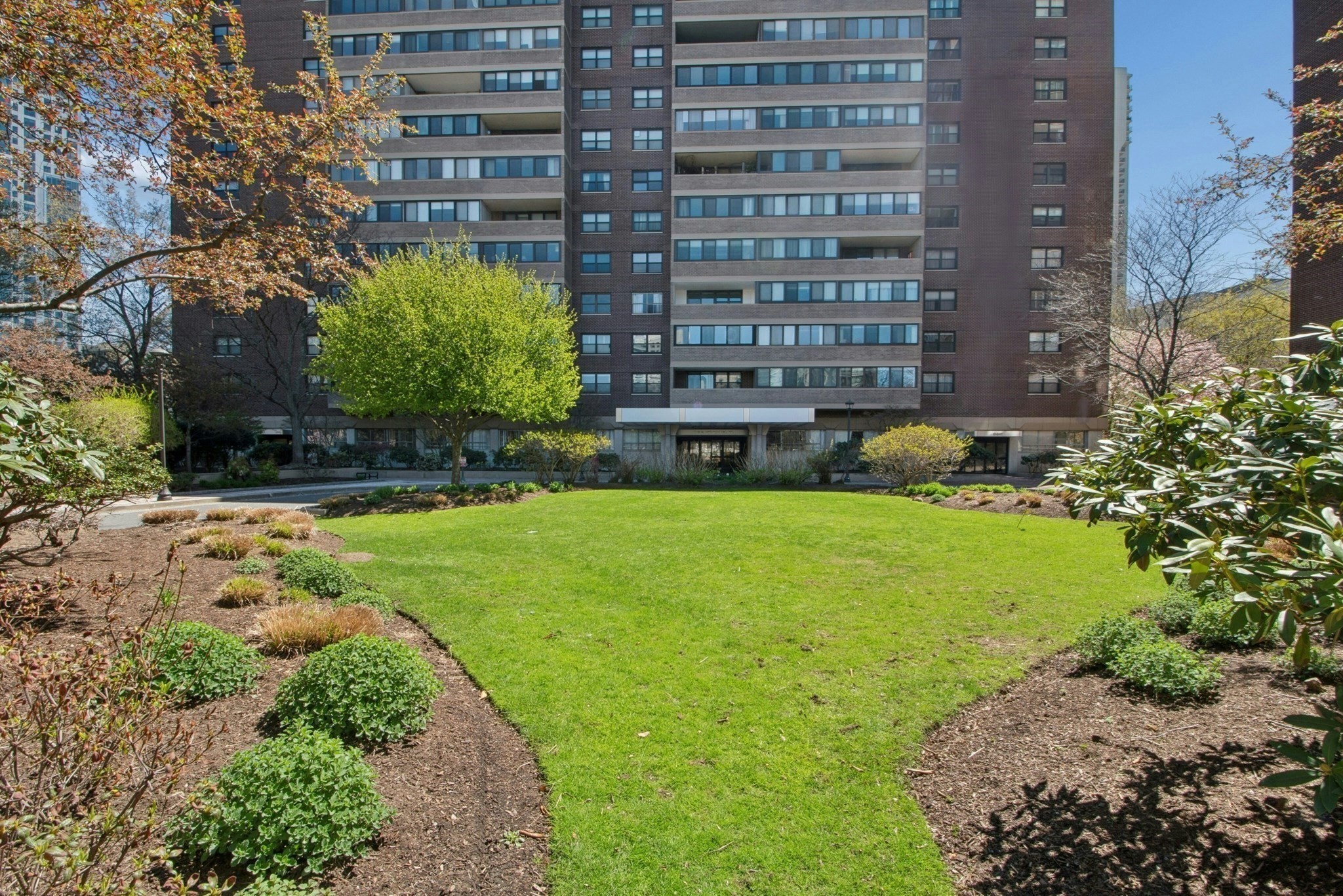 9 Hawthorne Pl Unit 4A, West End, Boston, MA 02114 - Image 36