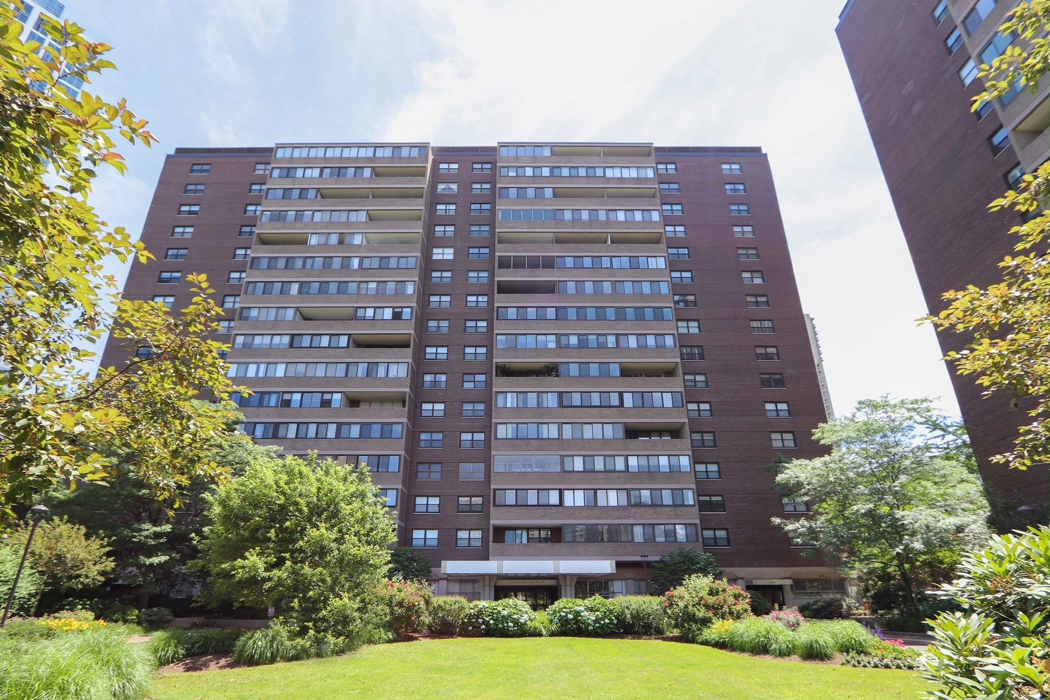 9 Hawthorne Pl Unit 4A, West End, Boston, MA 02114 - Image 37