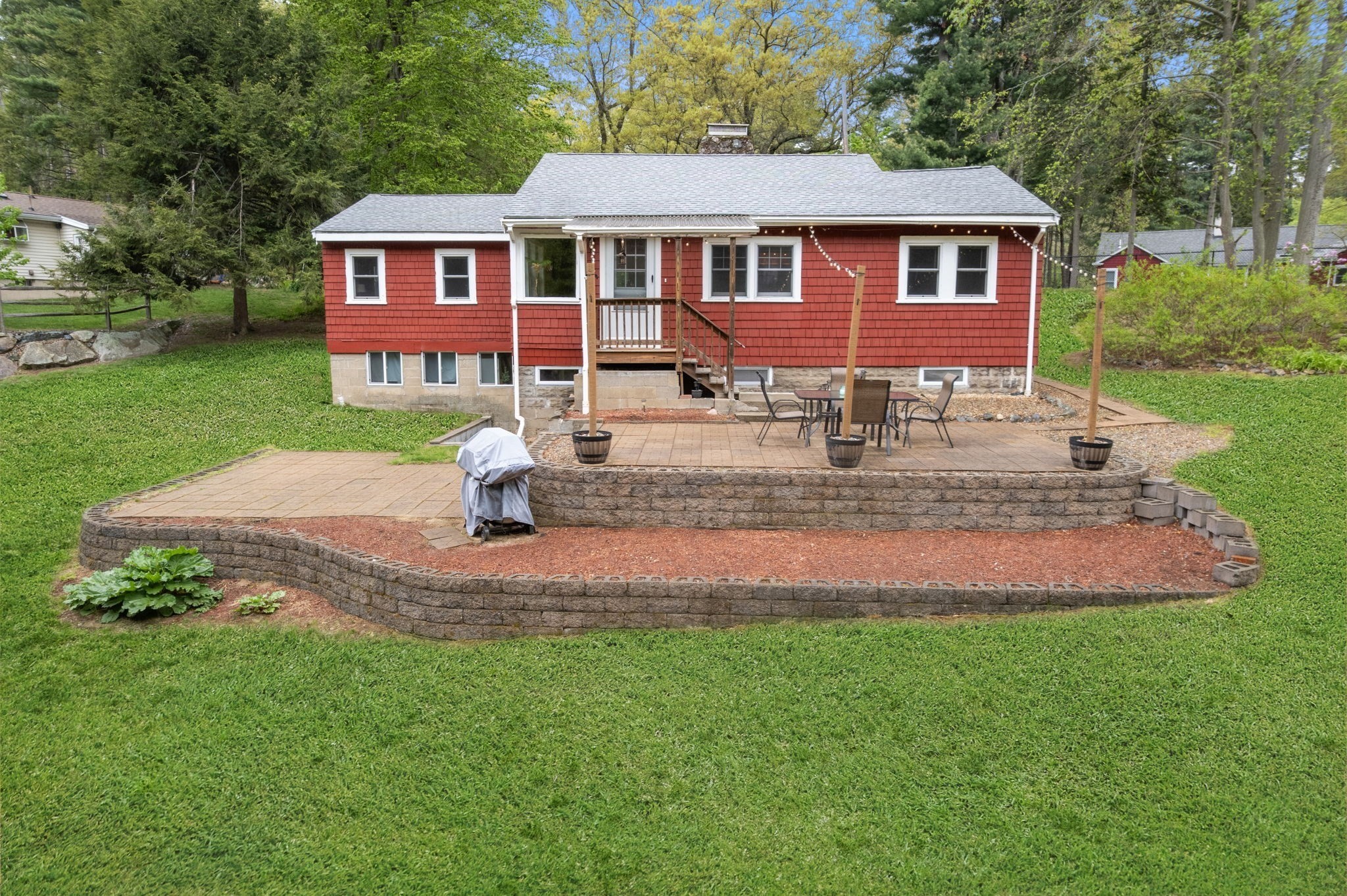 30 Stonebridge Rd, Wayland, MA 01778