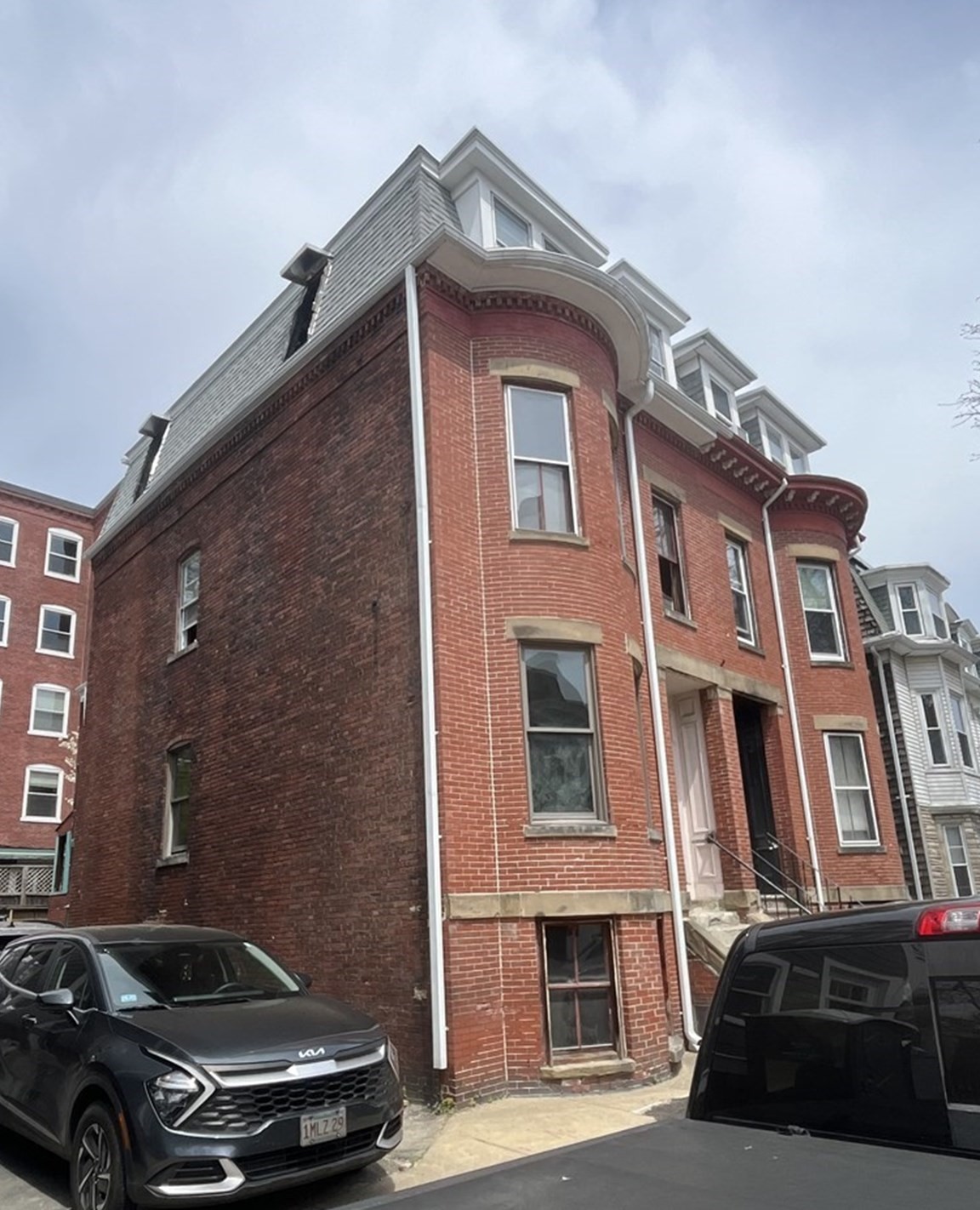 658 E Fifth, South Boston, Boston, MA 02127