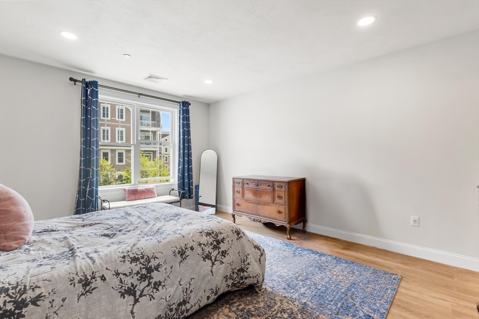 320 Middlesex Ave, Medford, MA Image 13