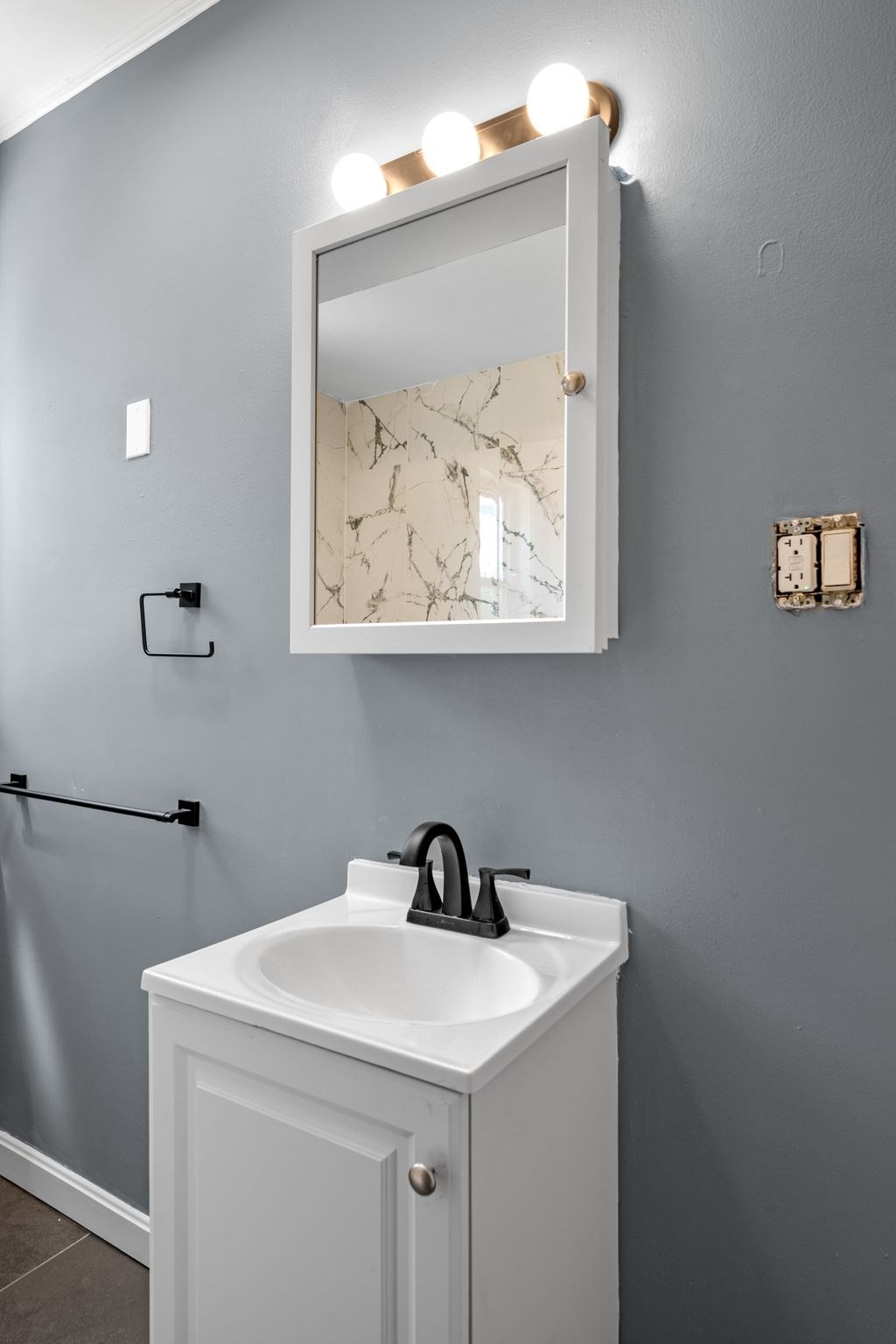 4 Broad St, Lynn, MA 01902 - Image 12