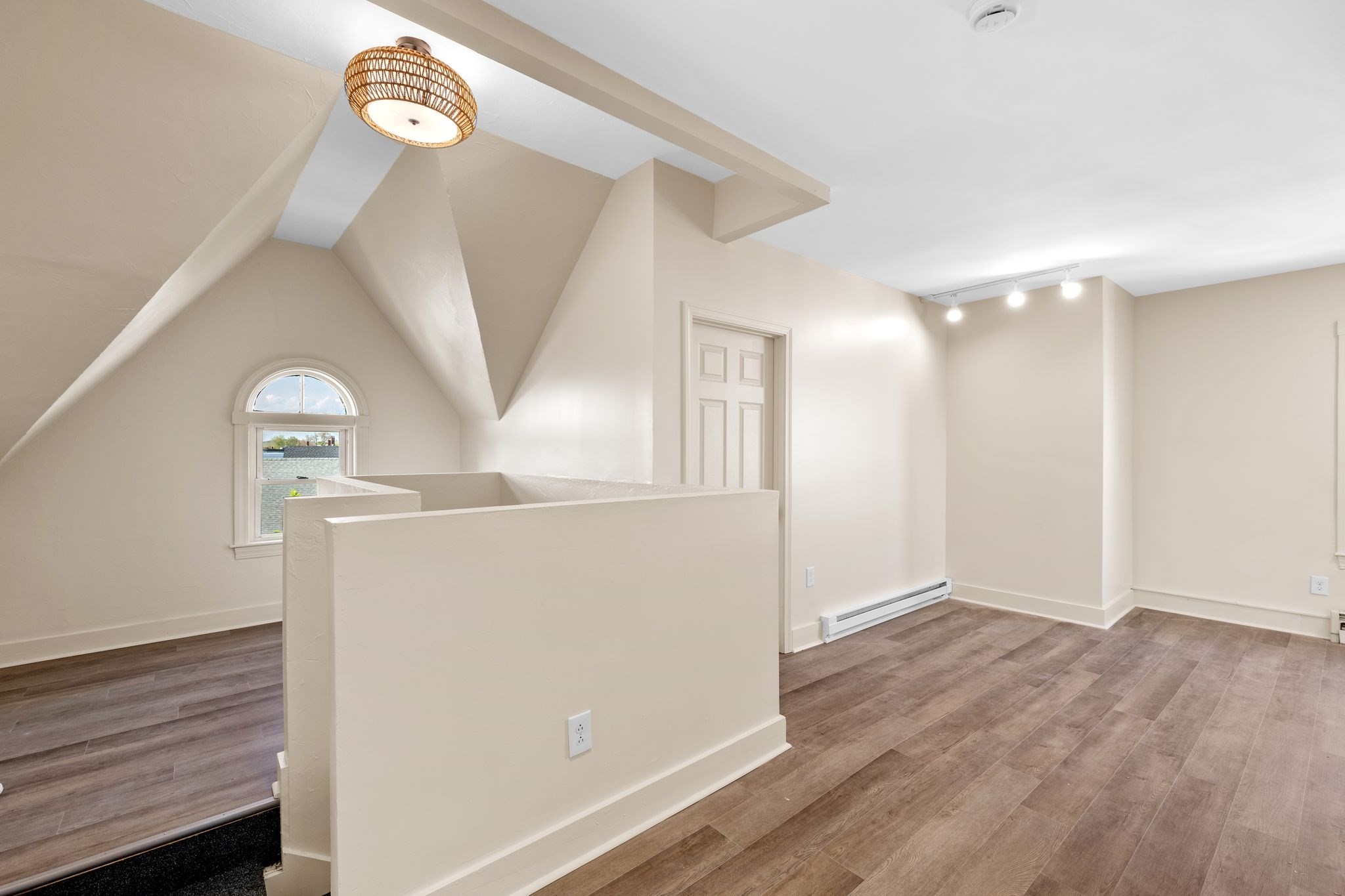 4 Broad St, Lynn, MA 01902 - Image 27