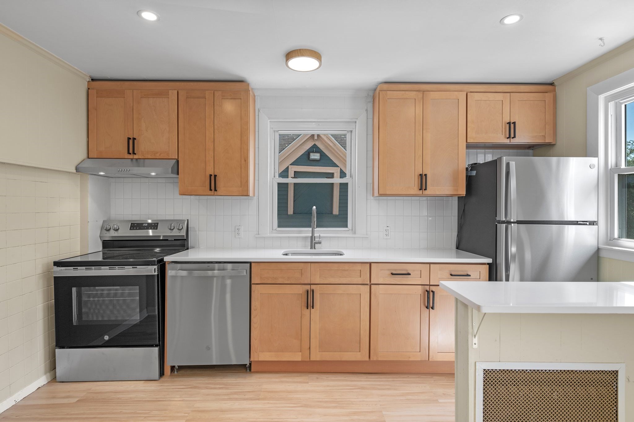 4 Broad St, Lynn, MA 01902 - Image 10