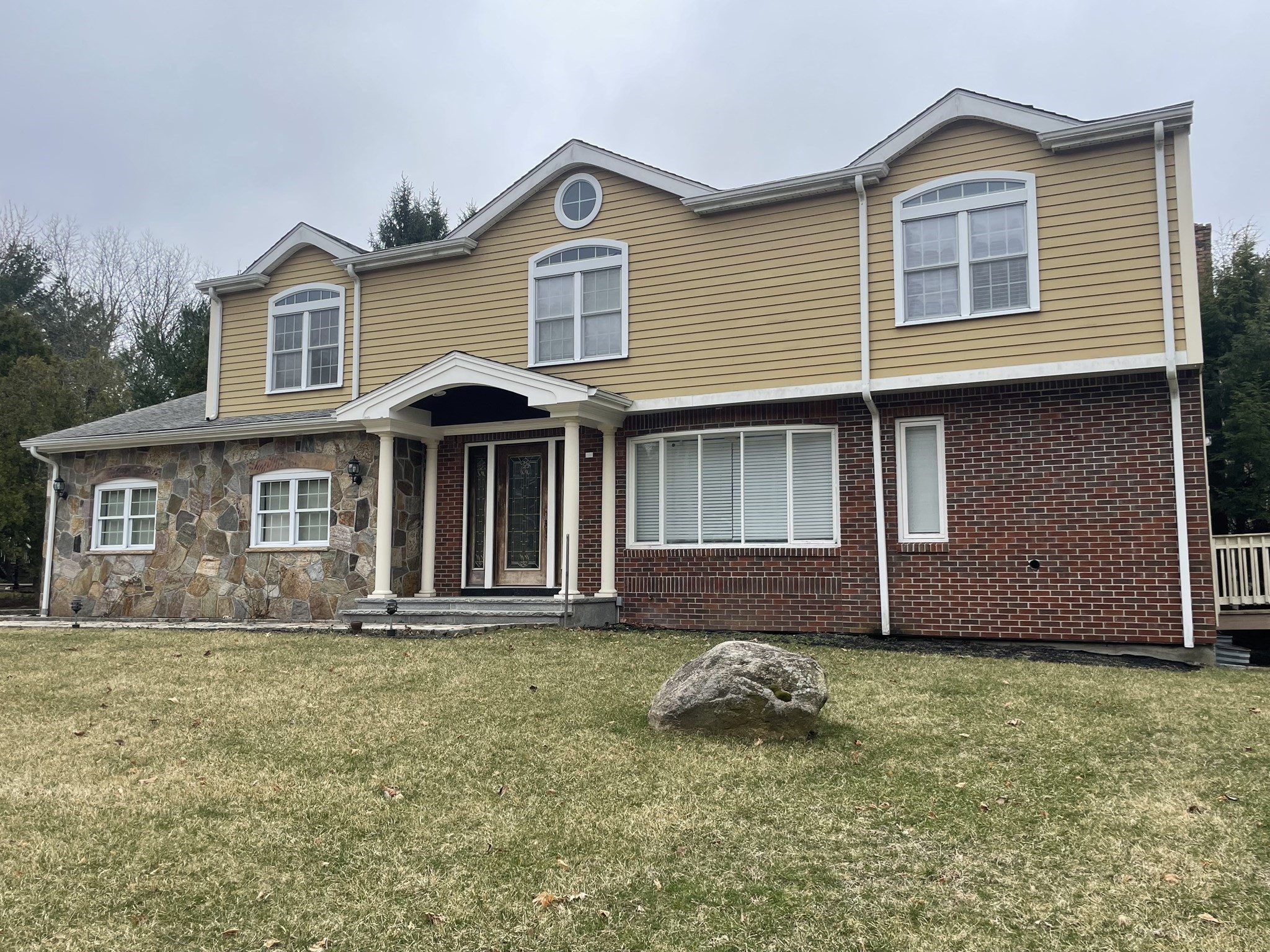 243 Weatherbee Dr, Westwood, MA 02090