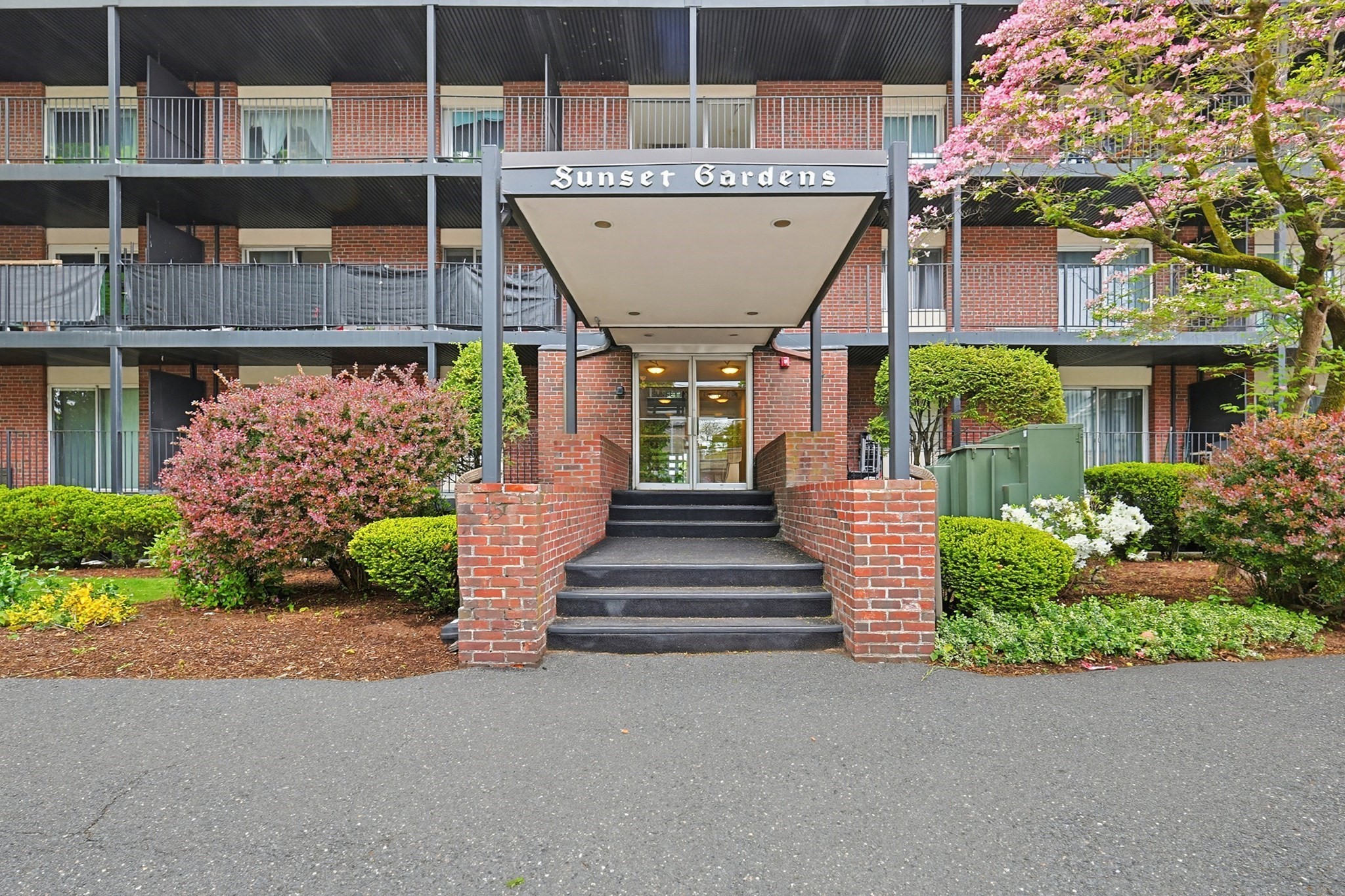 45 Oval Rd Unit 34, Quincy, MA 02169
