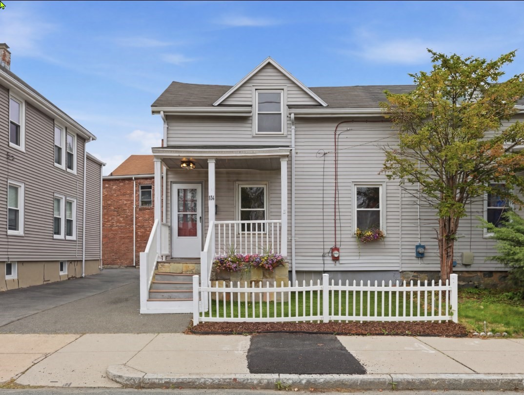 186 West St, Malden, MA 02148
