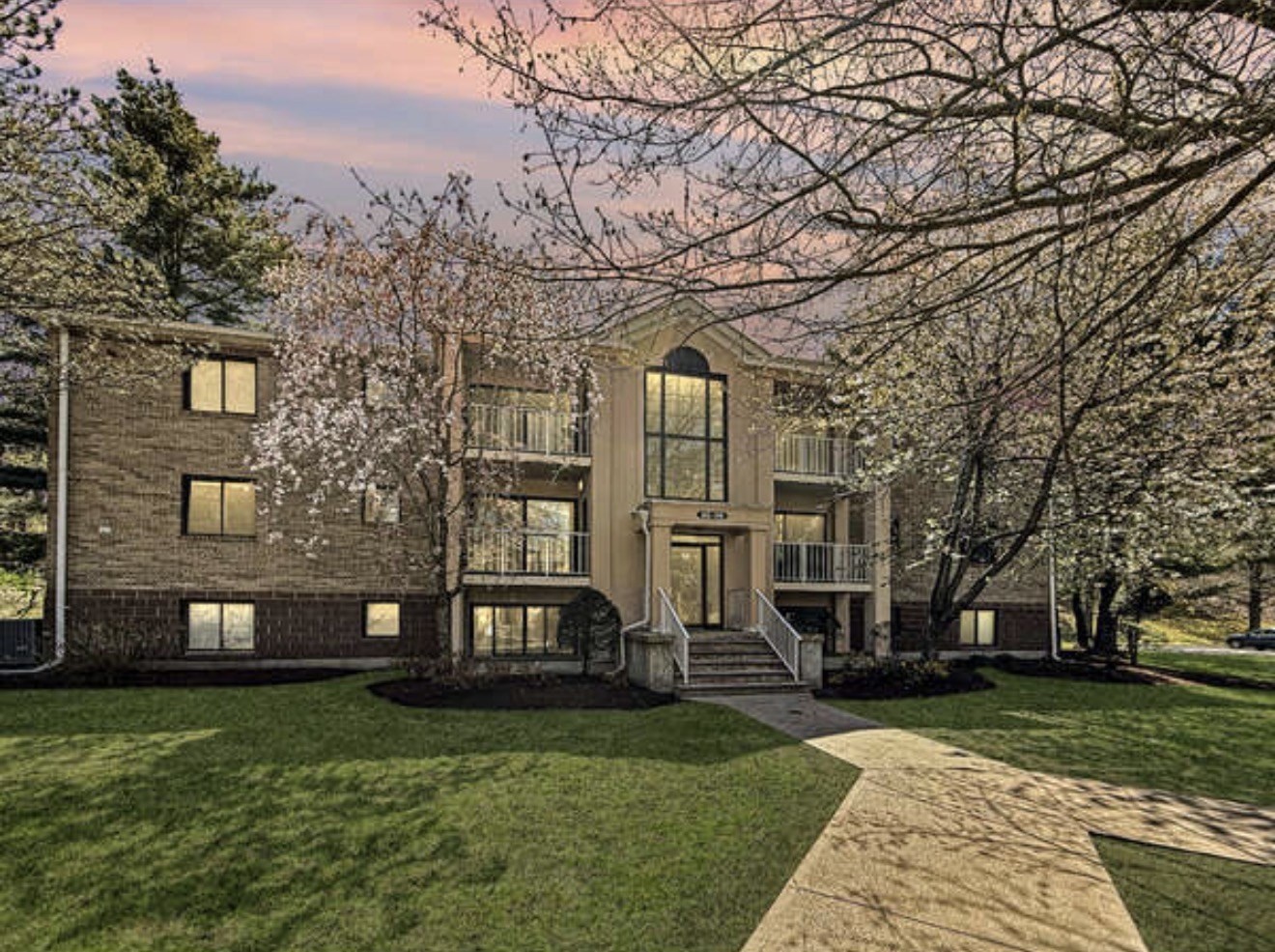 19 Bourbon Street Unit 89, Peabody, MA 01960