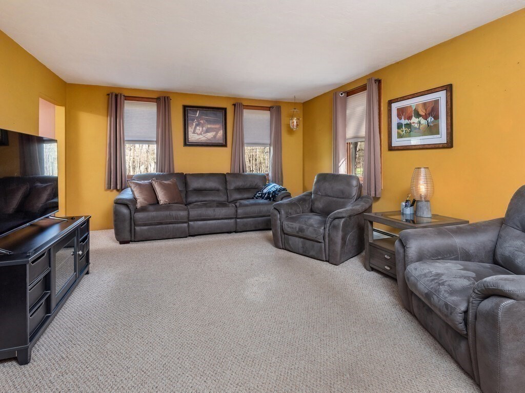 3 Hammond Street, Leicester, MA 01542 - Image 14