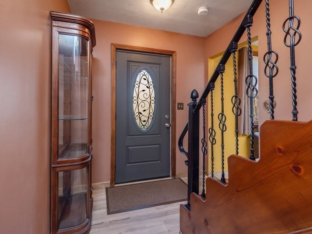 3 Hammond Street, Leicester, MA 01542 - Image 7
