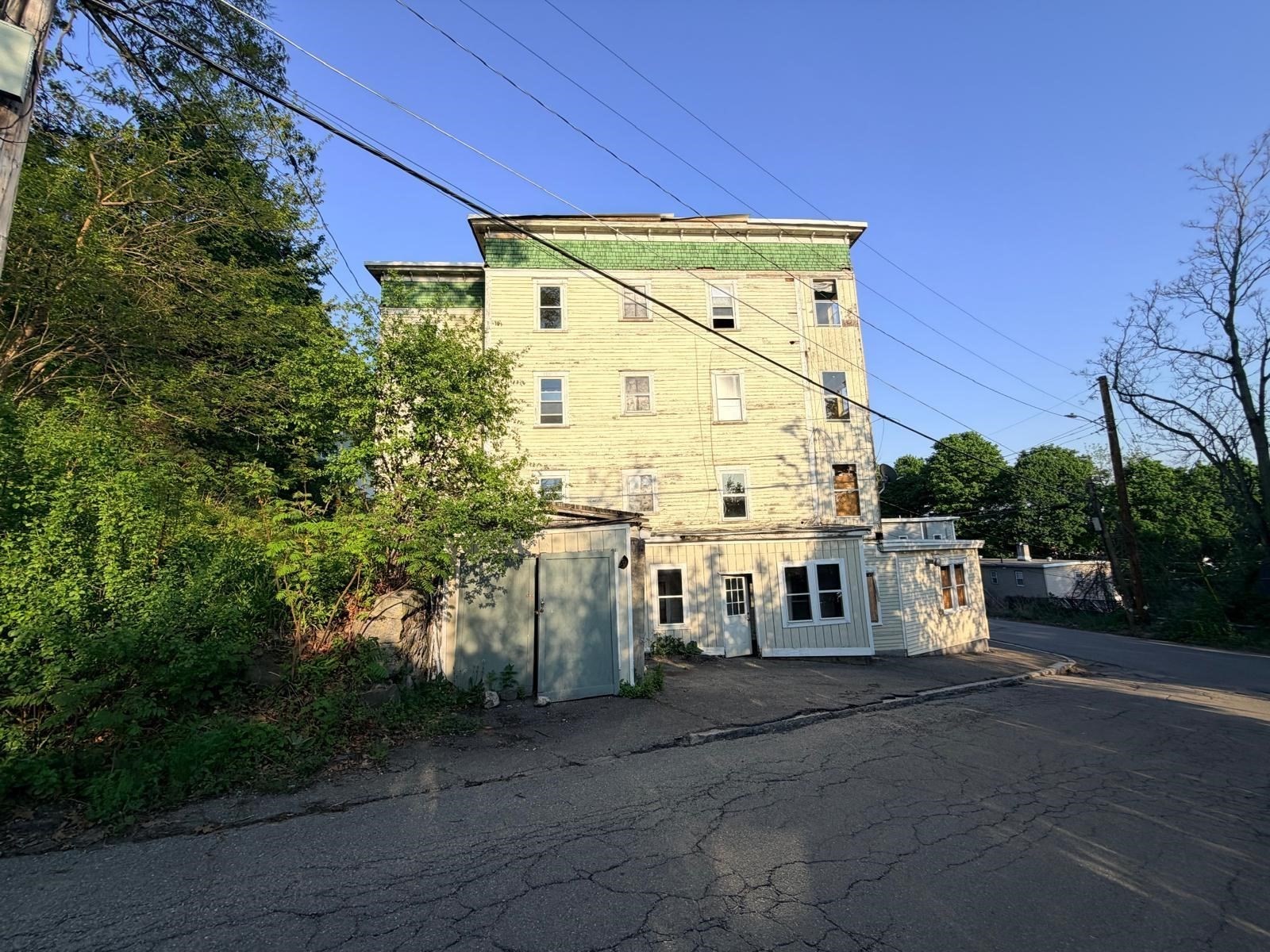 32 Mount Globe St, Fitchburg, MA 01420 - Image 2