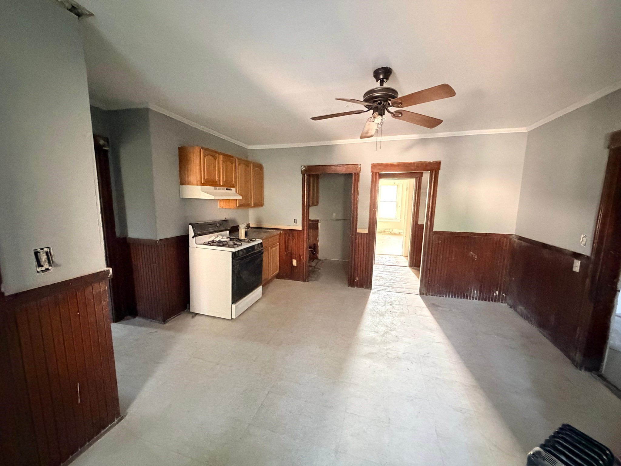32 Mount Globe St, Fitchburg, MA 01420 - Image 25