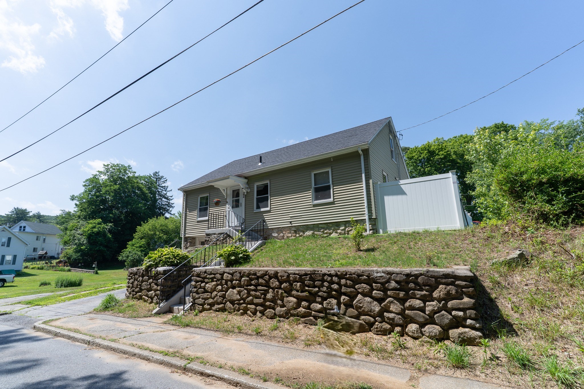 22 Marsh Ave, Southbridge, MA 01550