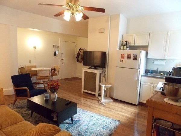 514 Harvard Street Unit 2D, Brookline, MA 02446