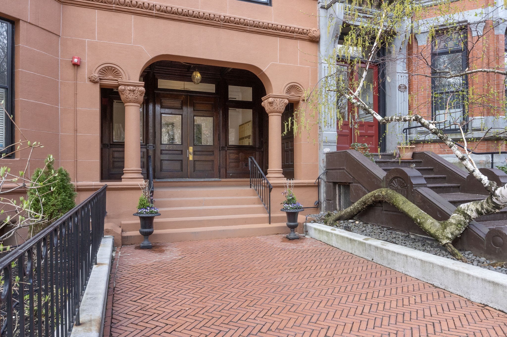 290 Commonwealth Ave Unit 4, Back Bay, Boston, MA 02115