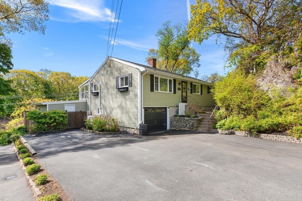 53 Longhill Rd, Lynn, MA Image 3