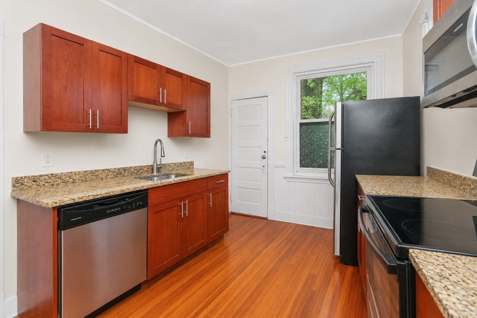 8 Colliston Rd, Brighton, Boston, MA 02135 - Image 3