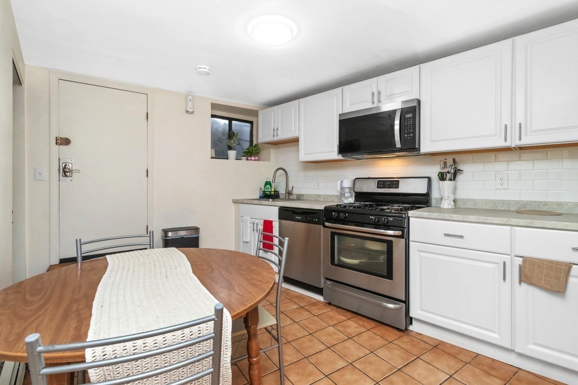8 Colliston Rd, Brighton, Boston, MA 02135 - Image 23