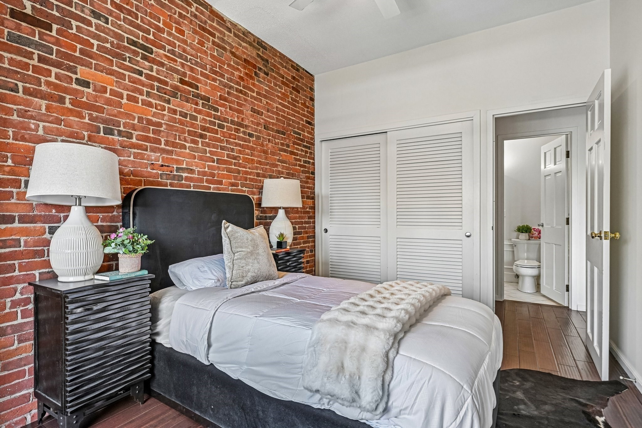 28 Atlantic Ave Unit 628, North End, Boston, MA 02110 - Image 21