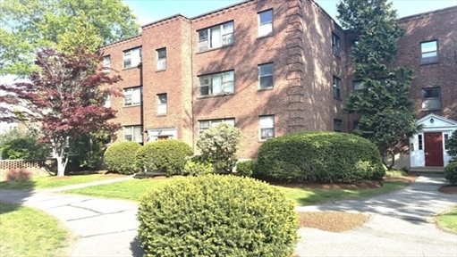 105 Nahant St, Apt 1