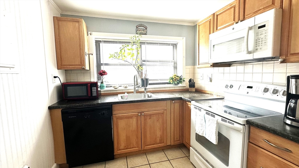 105 Nahant St, Lynn, MA Image 3