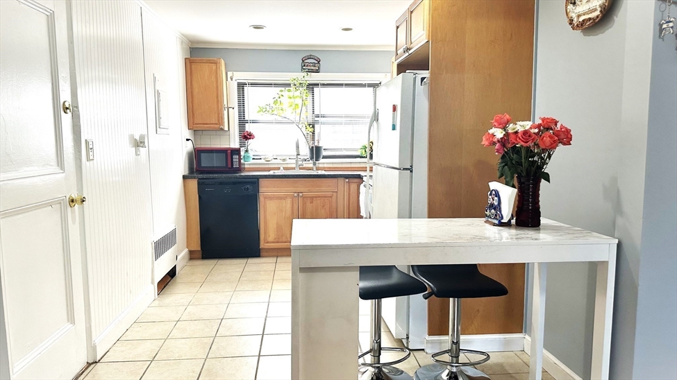 105 Nahant St, Lynn, MA Image 4