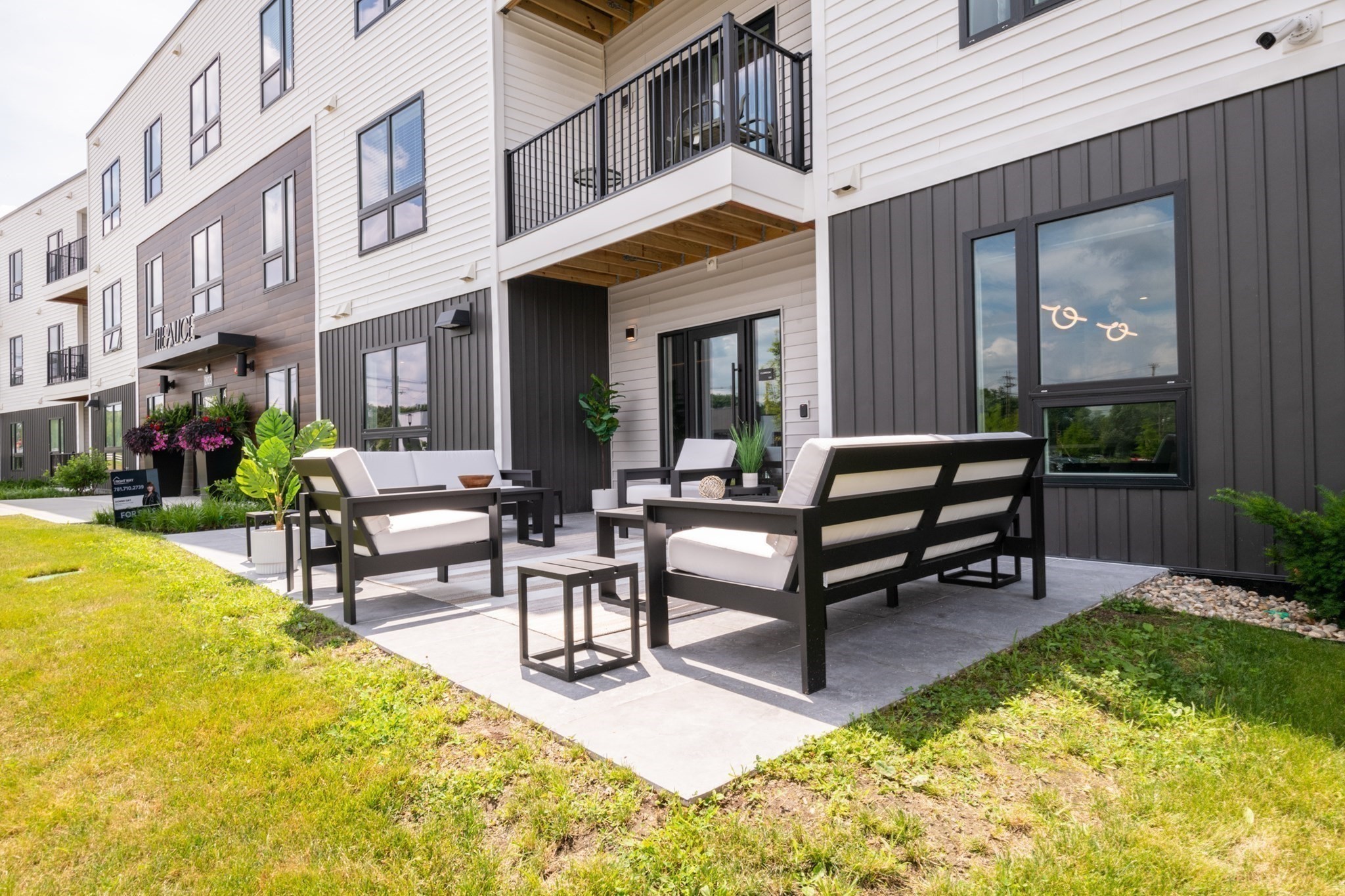 203 Lowell St. Unit 206, Wilmington, MA 01887