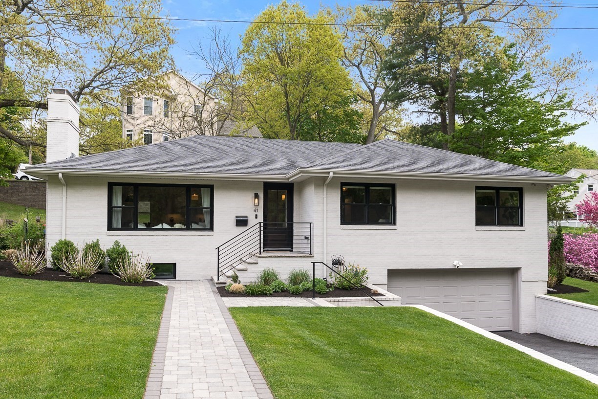 41 Sunset Road, Winchester, MA 01890