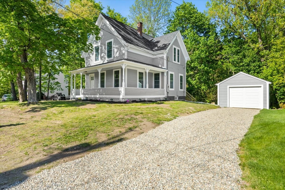 33 Brookline St, Abington, MA 02351