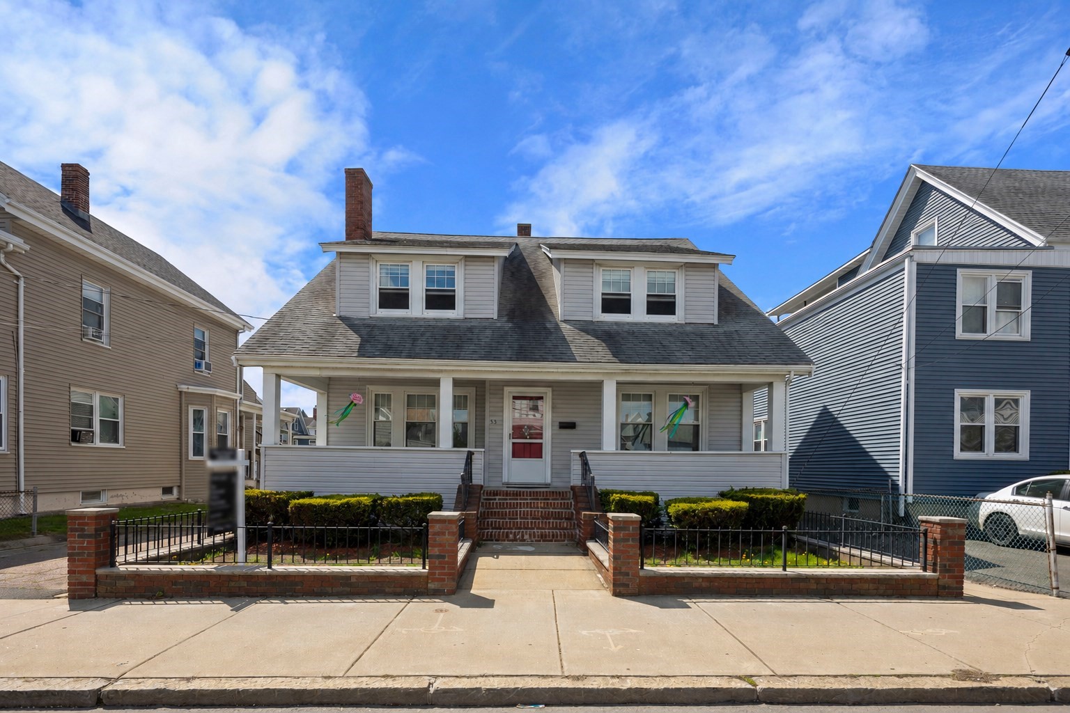 53 Winthrop St, Everett, MA 02149