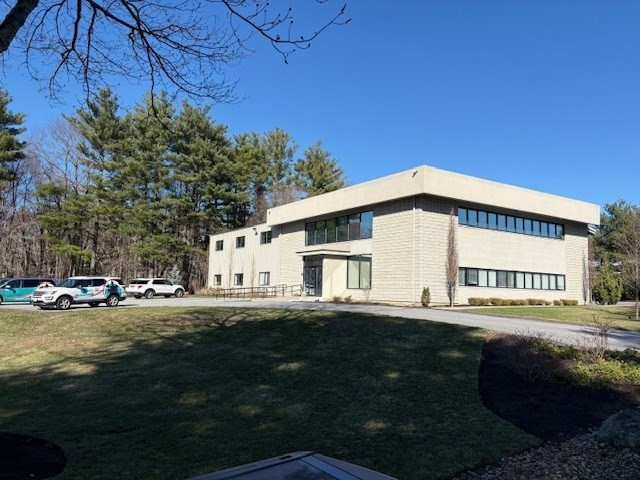 89 Turnpike Road, Ipswich, MA 01938