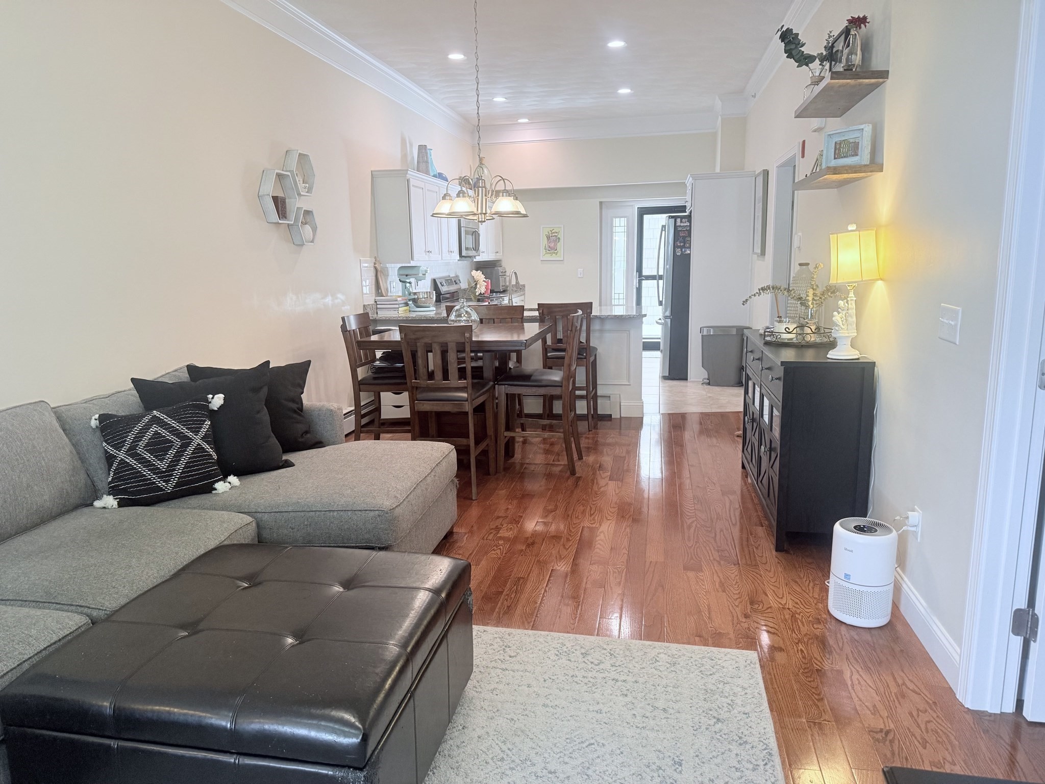 445 Berlin St Unit 7, Clinton, MA 01510
