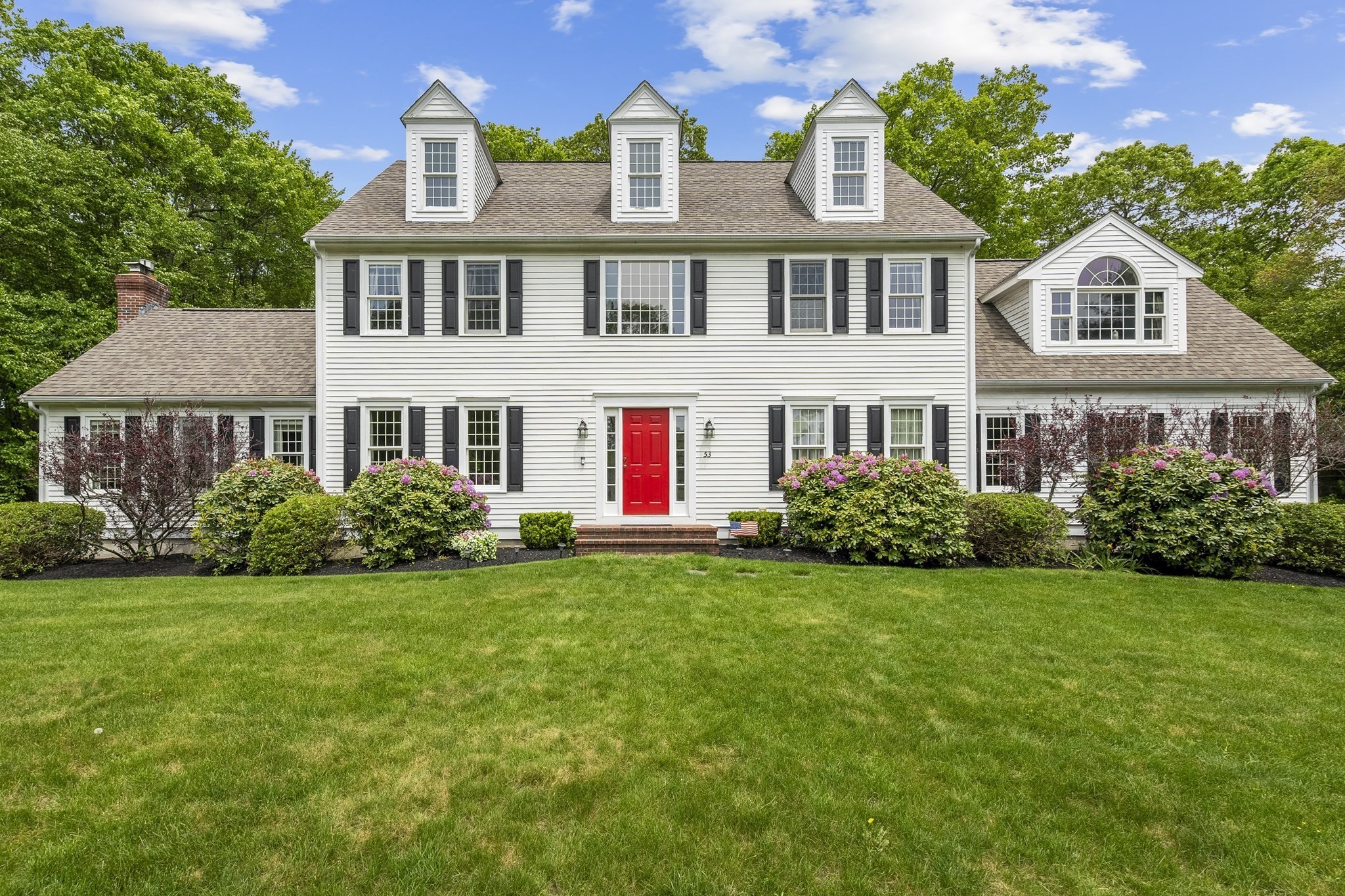53 Arnold Way, Uxbridge, MA 01569