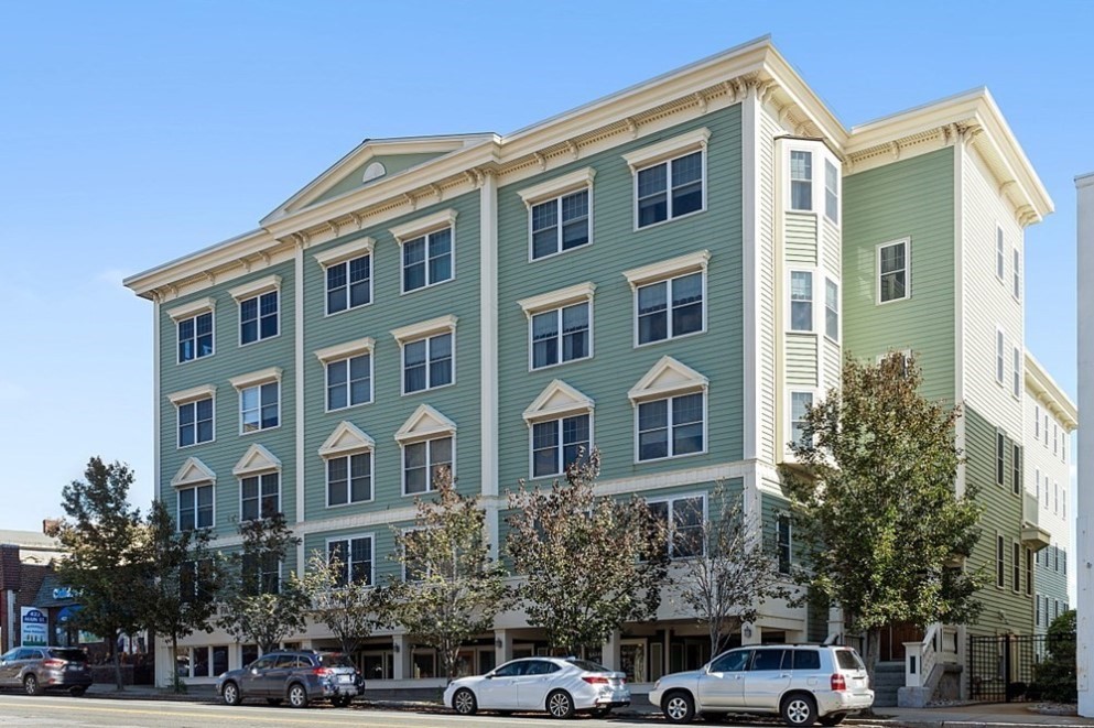 426 Main St Unit 205, Stoneham, MA 02180