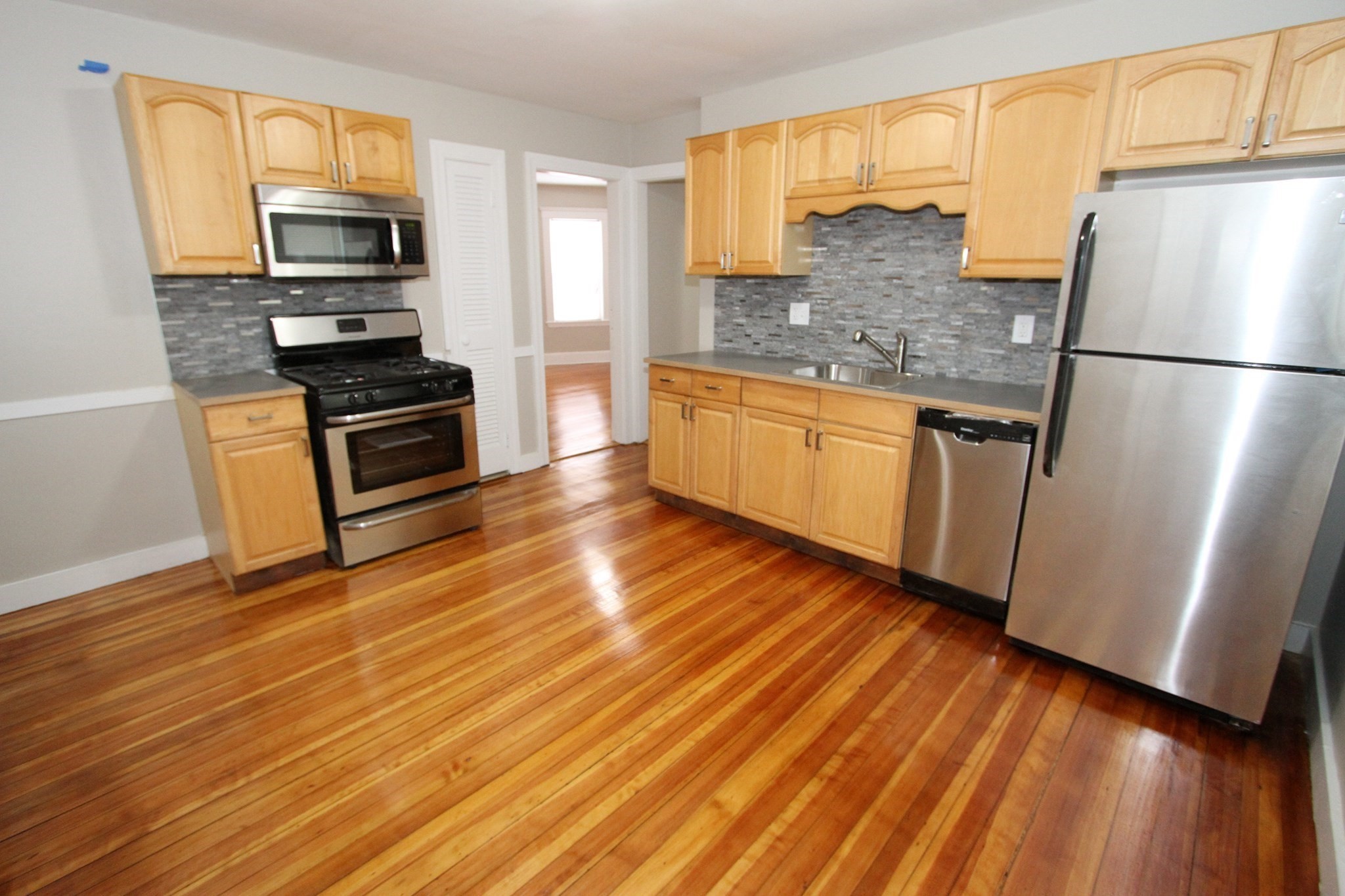 18 Howes Street, Dorchester, Boston, MA 02125 - Image 15