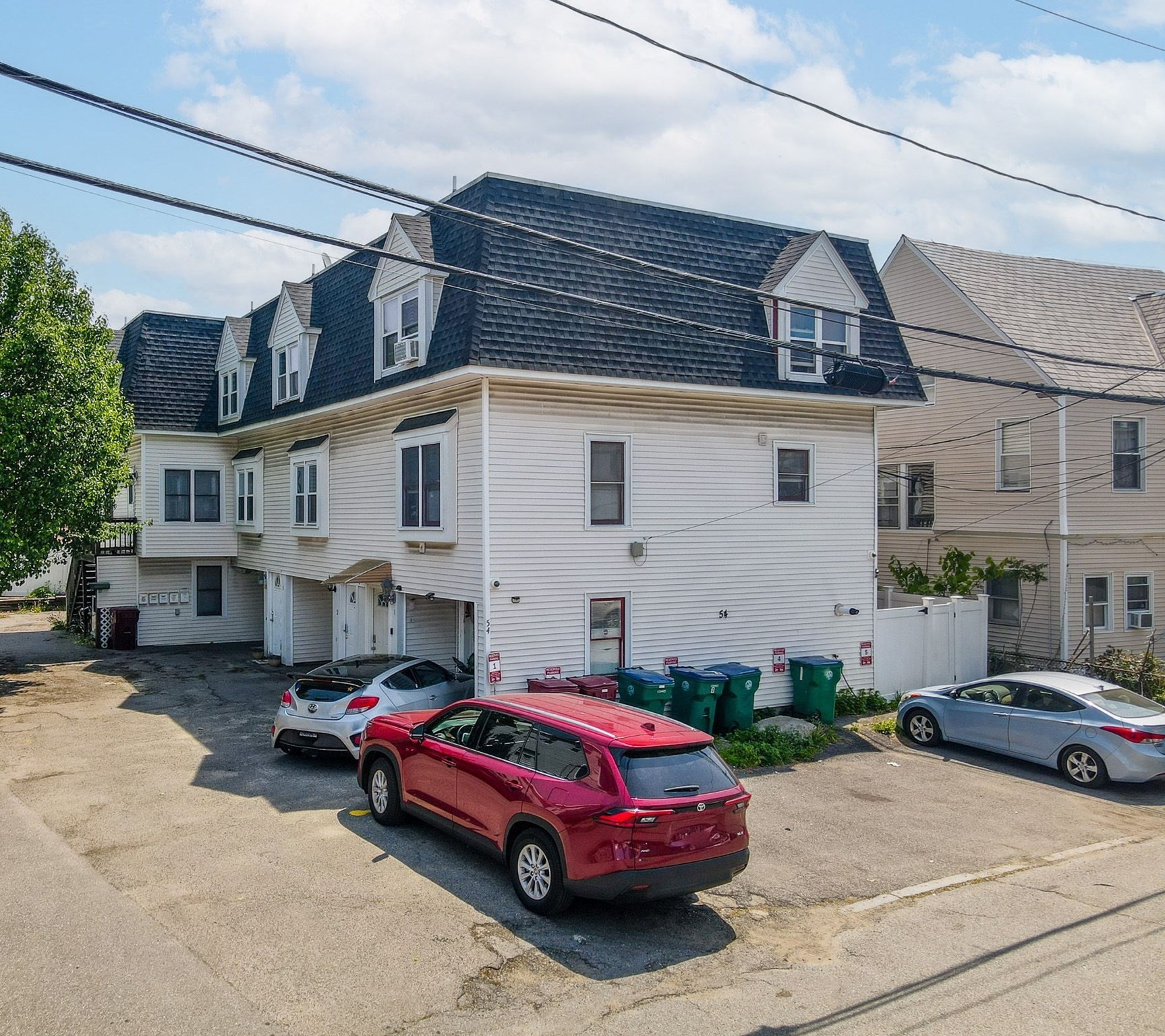 54 Gates  St Unit 2, Lowell, MA 01851